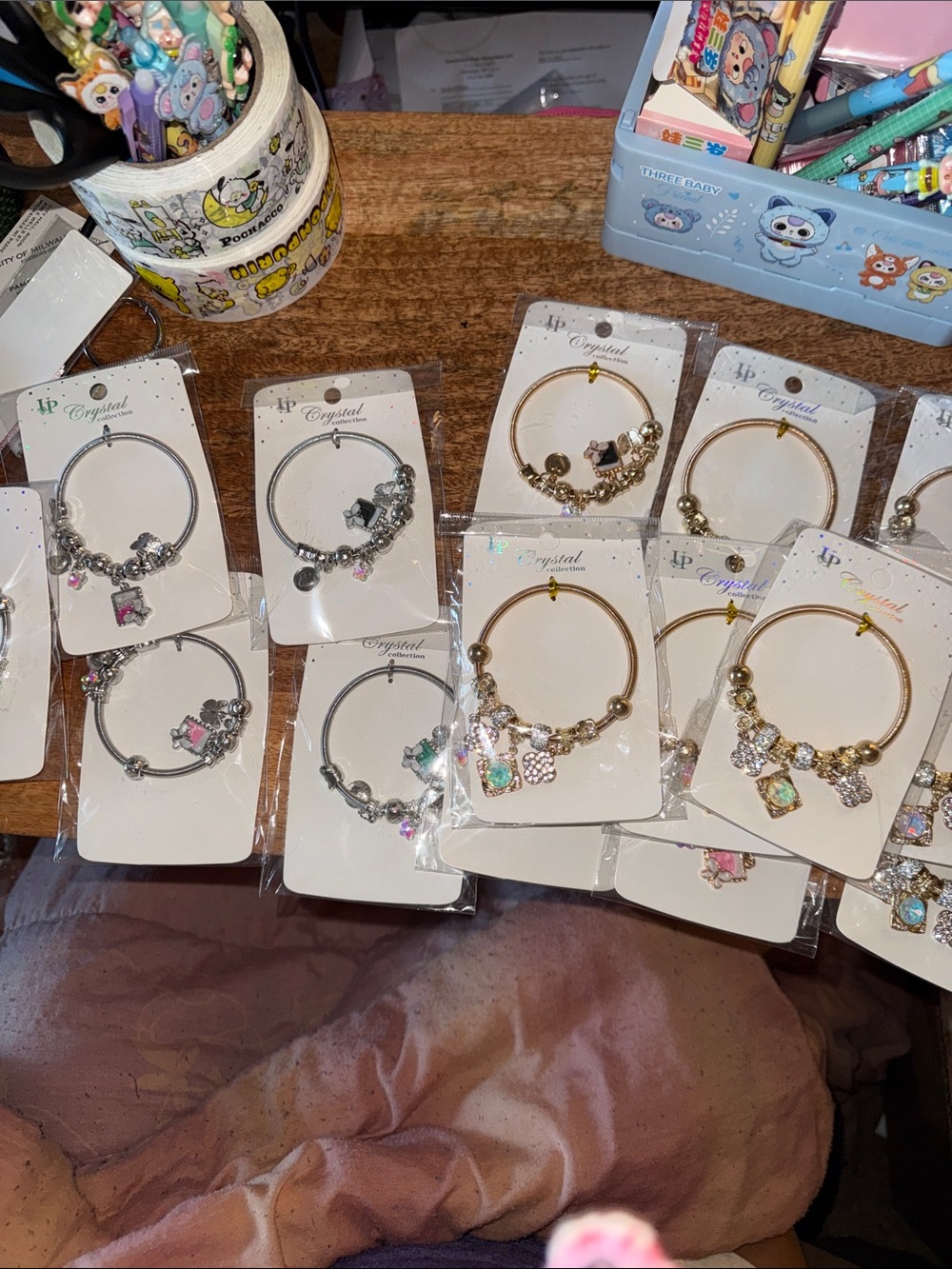 Stretch charm bracelet lot of 15